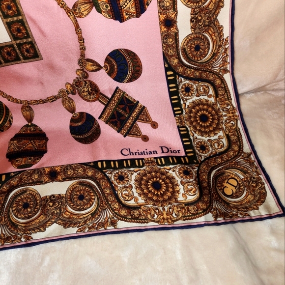 Christian Dior Silk Elegant Pink and Gold Scarf/Bandana - Picture 4 of 6